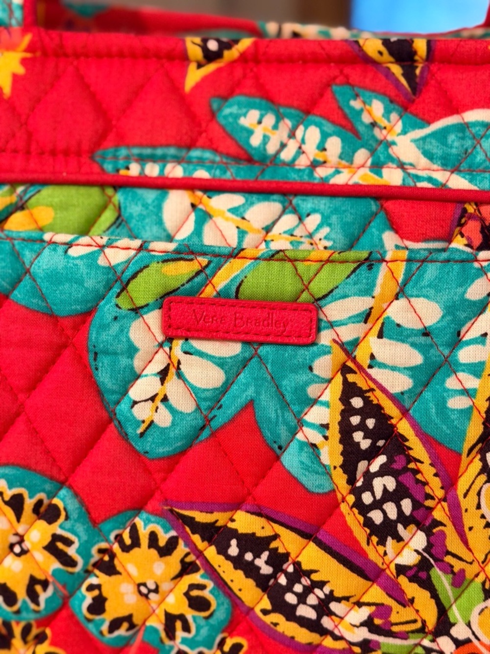 Vera Bradley Small Hathaway Tote Bag in Red with Turquoise Yellow & Greens NWOT - Picture 8 of 12